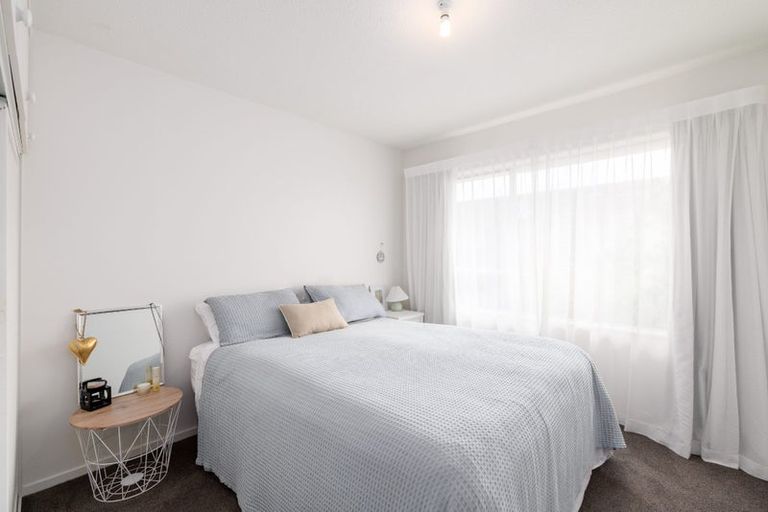 Photo of property in 1/17 Tamarisk Place, Parklands, Christchurch, 8083