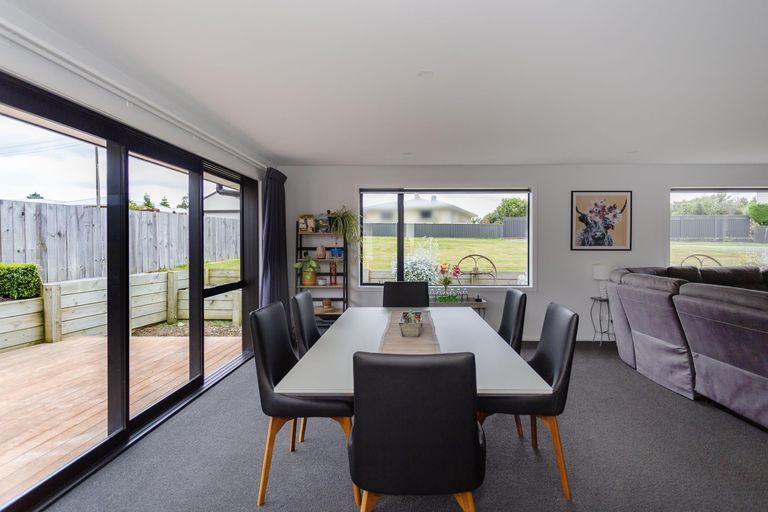 Photo of property in 12a Sussex Street, Weston, Oamaru, 9401