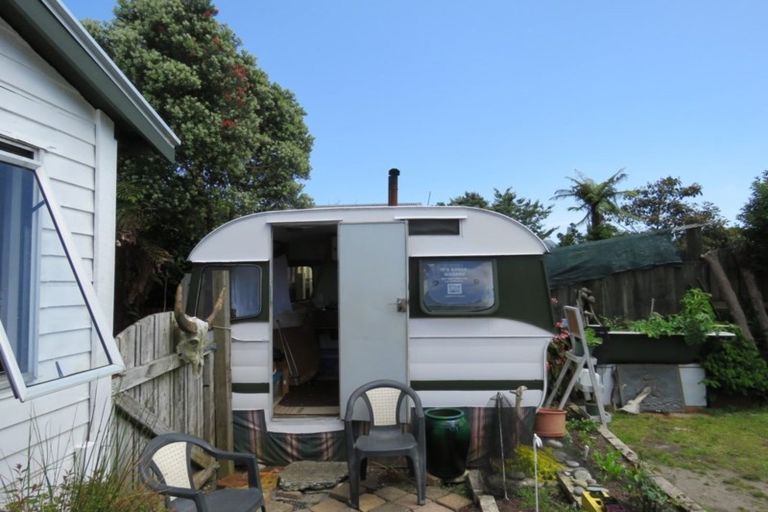 Photo of property in 17 River Road, Hector, 7822