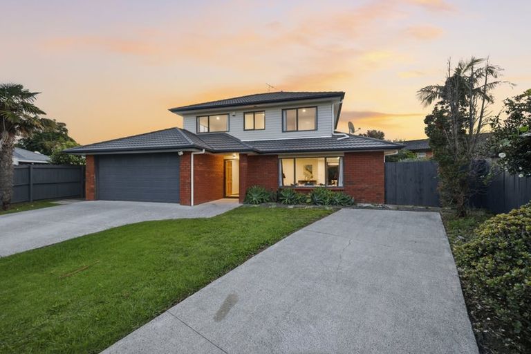 Photo of property in 35 Peninsula Road, Mangere, Auckland, 2022