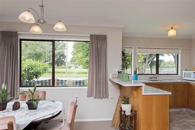 Photo of property in 5a Hall Road, Matua, Tauranga, 3110