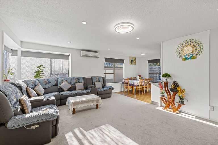 Photo of property in 2/33 Tower Street, Hornby, Christchurch, 8042