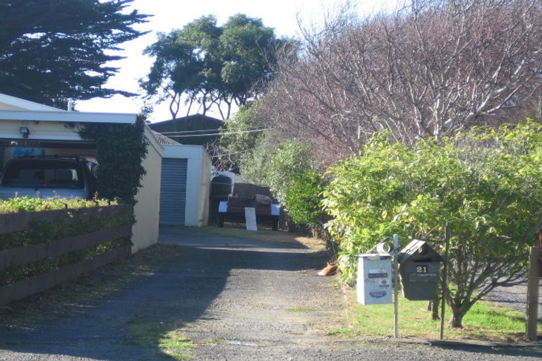 Photo of property in 19 Donovan Road, Paraparaumu Beach, Paraparaumu, 5032
