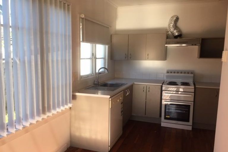 Photo of property in 47a Great South Road, Papakura, 2110