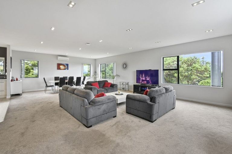 Photo of property in 31 Aldon Lane, The Gardens, Auckland, 2105