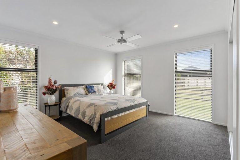 Photo of property in 64a Moir Point Road, Mangawhai Heads, Mangawhai, 0505