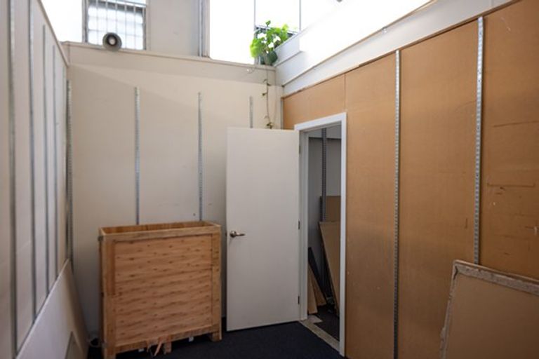 Photo of property in 102 High Street, Rangiora, 7400