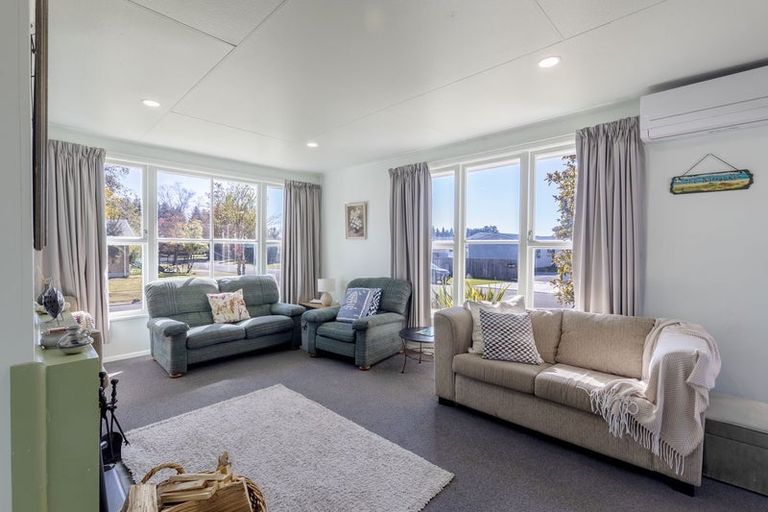 Photo of property in 1 Parekarangi Grove, Turangi, 3334