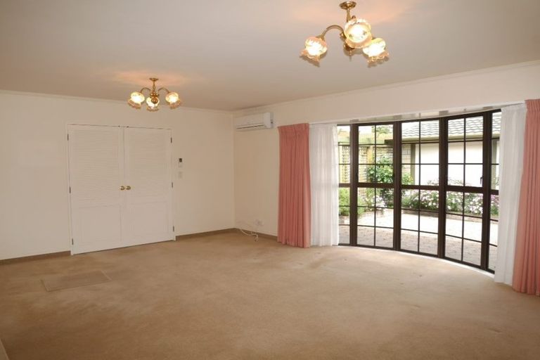 Photo of property in 63a Ngaio Road, Waikanae, 5036