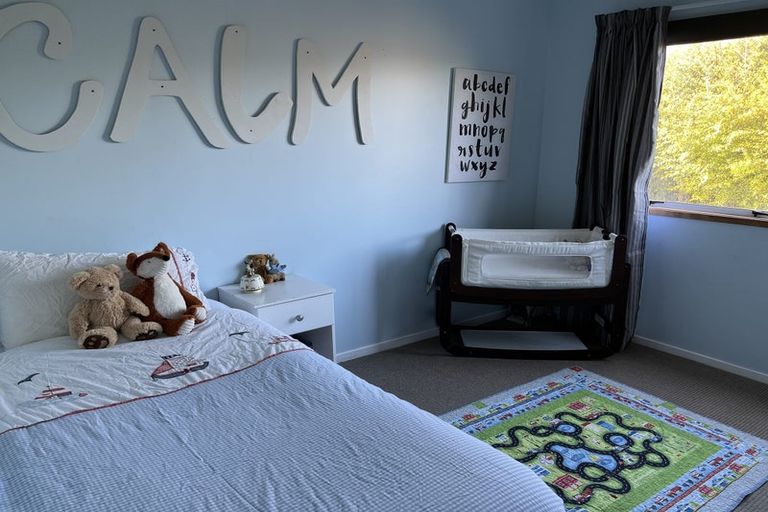 Photo of property in 9 Armstrong Grove, Hilltop, Taupo, 3330