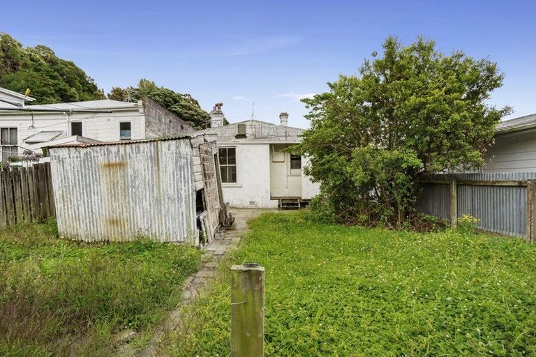 Photo of property in 7 Vallance Street, Kilbirnie, Wellington, 6022