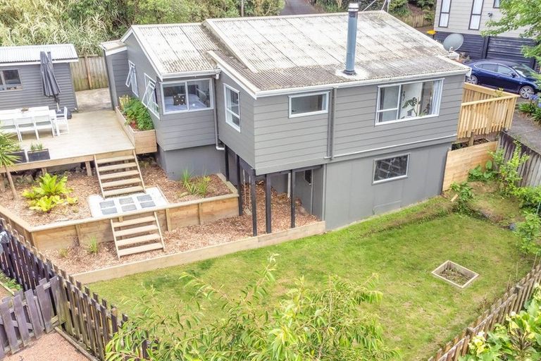 Photo of property in 175c Hibiscus Coast Highway, Red Beach, 0932