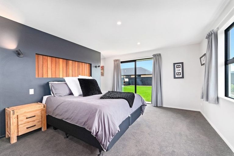 Photo of property in 31 Kingsdowne Drive, West Melton, 7618