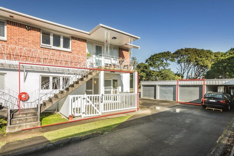 Photo of property in 2/19 Thatcher Street, Mission Bay, Auckland, 1071