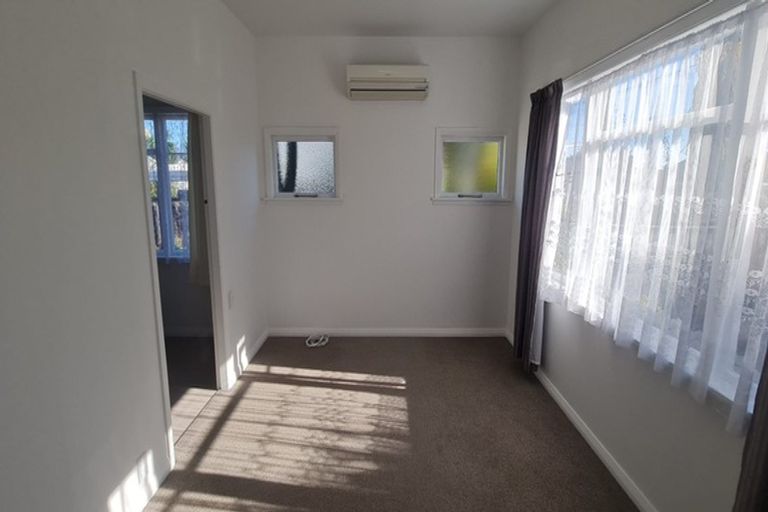 Photo of property in 36 Wilton Street, Levin, 5510