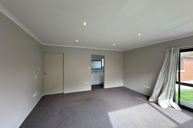 Photo of property in 6 Stephen Street, Halfway Bush, Dunedin, 9010