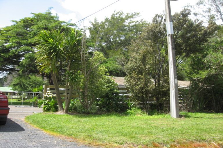 Photo of property in 148 Annett Road, Kumeu, 0891