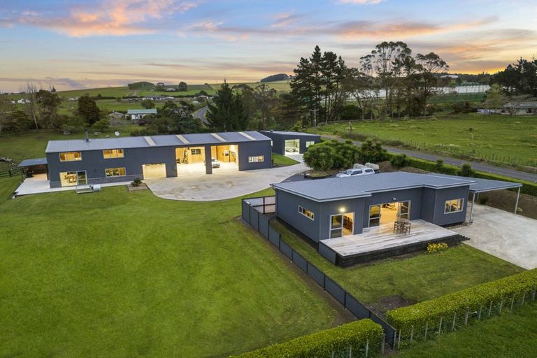 Photo of property in 40 Hunter Road, Pukekawa, Tuakau, 2696