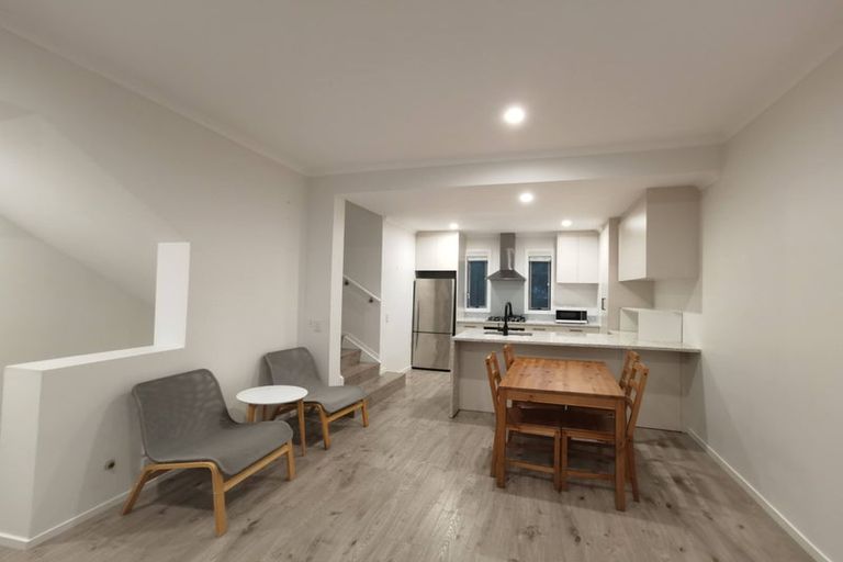 Photo of property in 2/218 Green Lane West, Epsom, Auckland, 1051