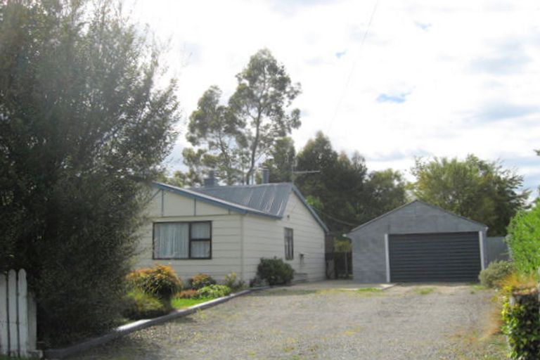 Photo of property in 108 Main North Road, Woodend, 7610