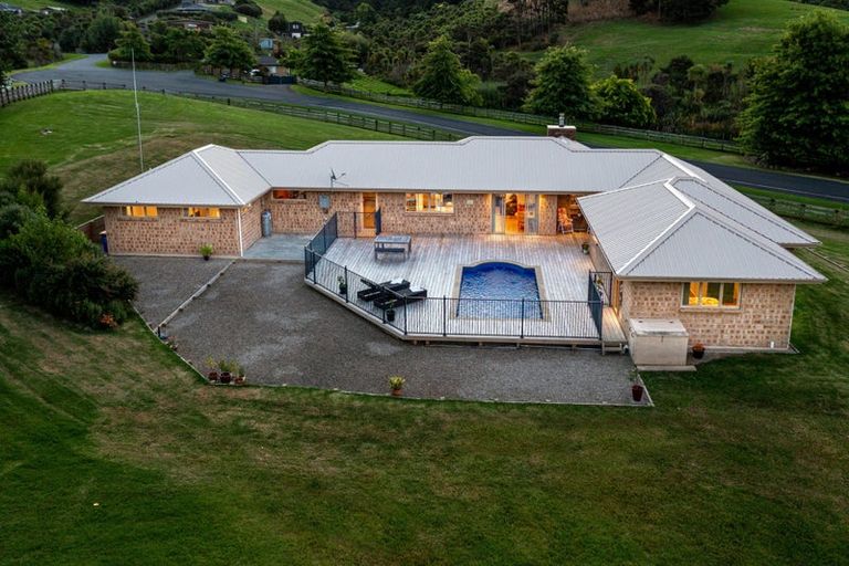 Photo of property in 43 Moses Road, Kaukapakapa, 0873