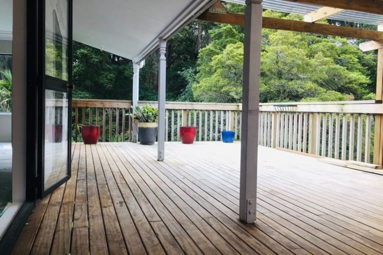 Photo of property in 11 Idesia Place, Totara Heights, Auckland, 2105