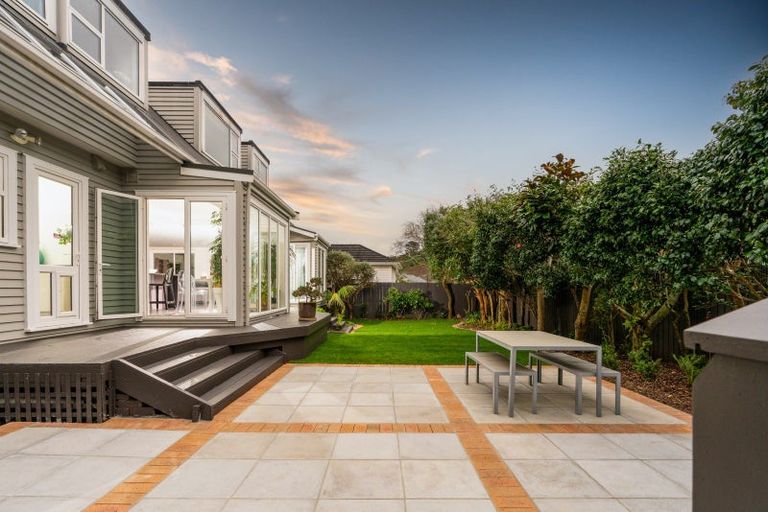 Photo of property in 64 Friend Street, Karori, Wellington, 6012