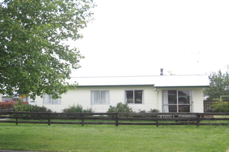 Photo of property in 141 Burns Street, Leamington, Cambridge, 3432