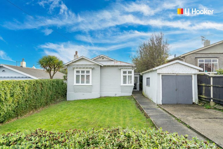 Photo of property in 27 Oakland Street, Andersons Bay, Dunedin, 9013