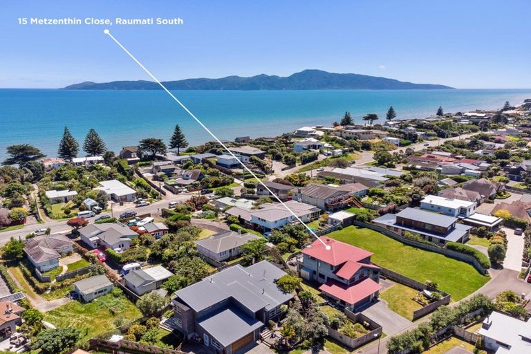 Photo of property in 15 Metzenthin Close, Raumati South, Paraparaumu, 5032