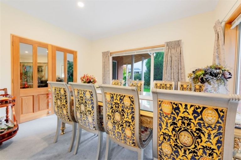 Photo of property in 26 Witbrock Crescent, Burnside, Christchurch, 8053