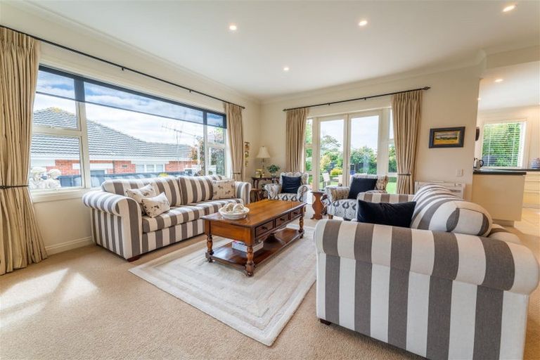 Photo of property in 37 Selwyn Street, Maori Hill, Timaru, 7910