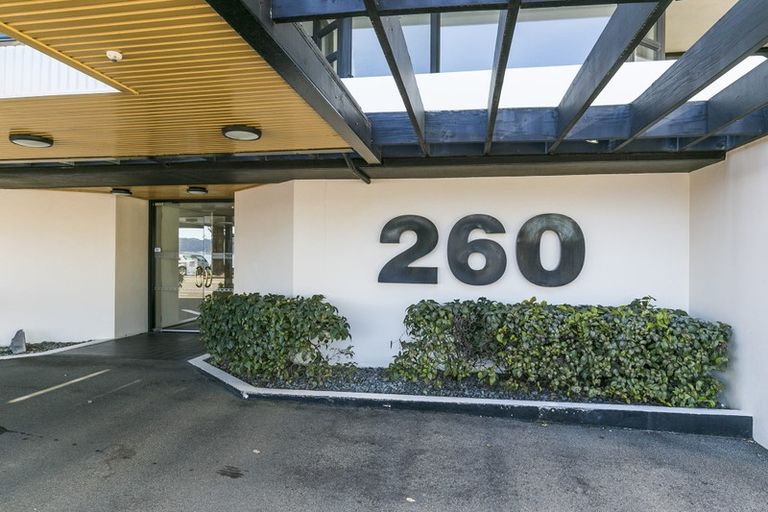 Photo of property in 6/260 Oriental Parade, Oriental Bay, Wellington, 6011