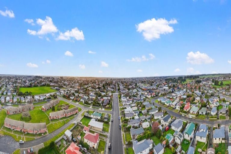 Photo of property in 231 Conyers Street, Strathern, Invercargill, 9812