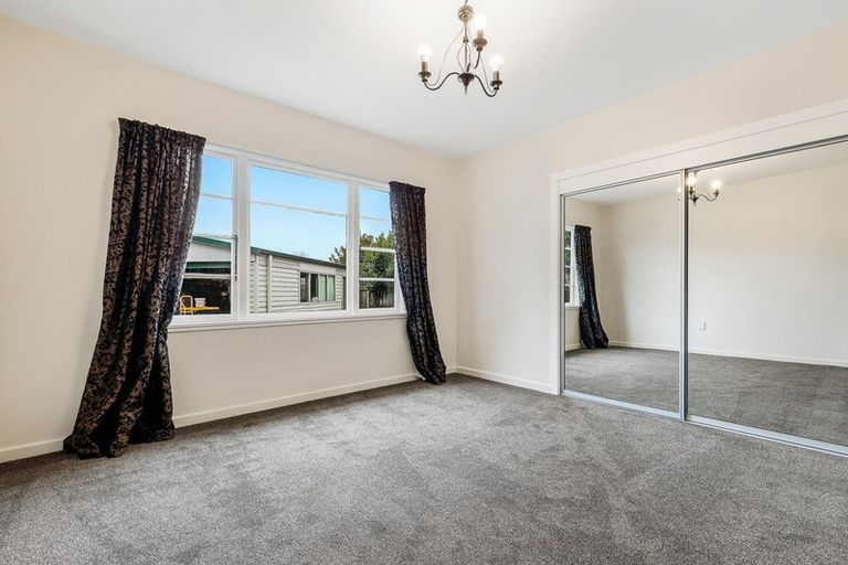 Photo of property in 1 Cridland Street West, Kaiapoi, 7630