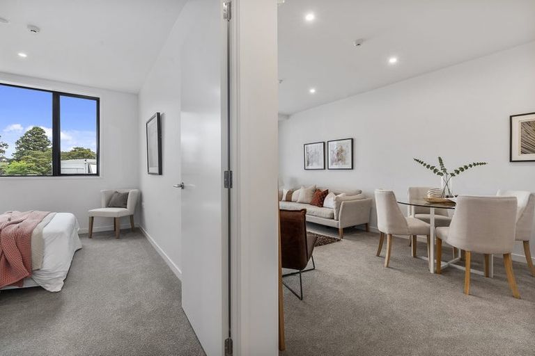 Photo of property in 104/8a Lake Pupuke Drive, Takapuna, Auckland, 0622