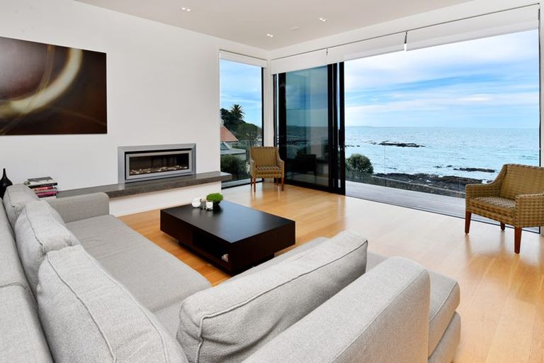 Photo of property in 33 Kitchener Road, Takapuna, Auckland, 0622