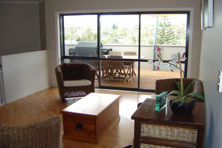 Photo of property in 8 Bretton Lane, Howick, Auckland, 2014