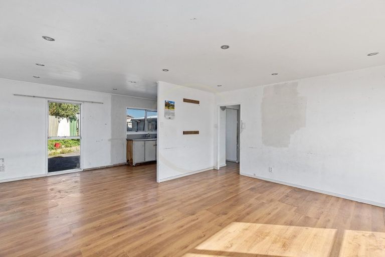 Photo of property in 9 Tannock Place, Mangere East, Auckland, 2024