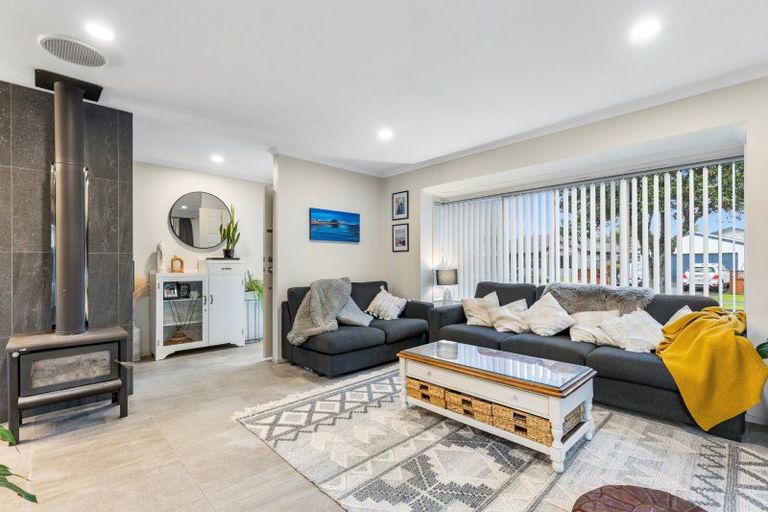 Photo of property in 159 Evans Road, Papamoa Beach, Papamoa, 3118