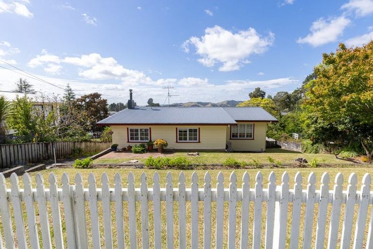 Photo of property in 129 Kimihia Road, Huntly, 3700