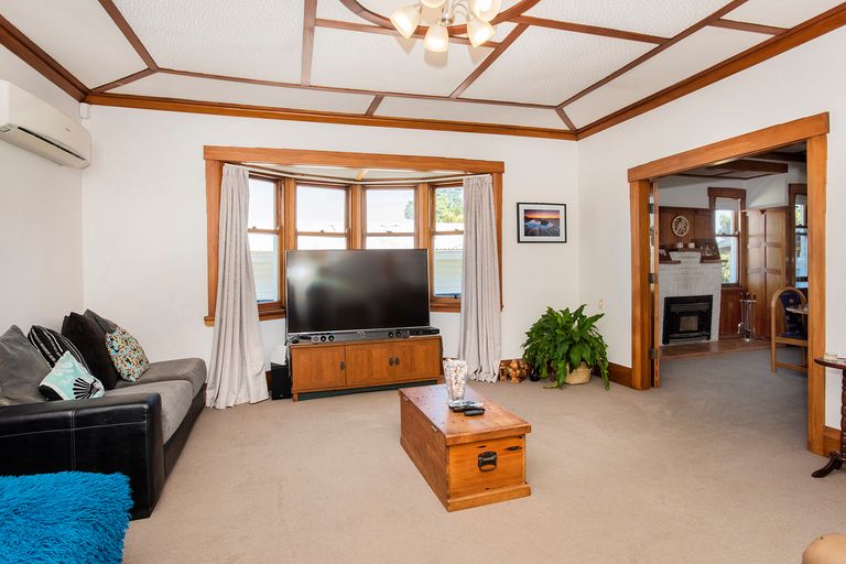 Photo of property in 25 Cook Street, Te Hapara, Gisborne, 4010