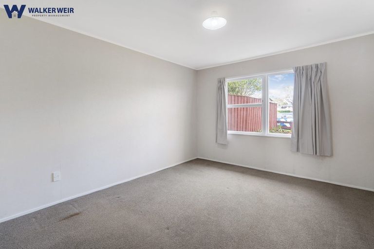 Photo of property in 3/680 Pakuranga Road, Howick, Auckland, 2010