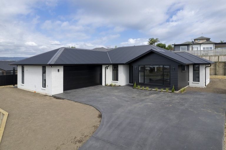 Photo of property in 7 Brendan Close, Omokoroa, 3114