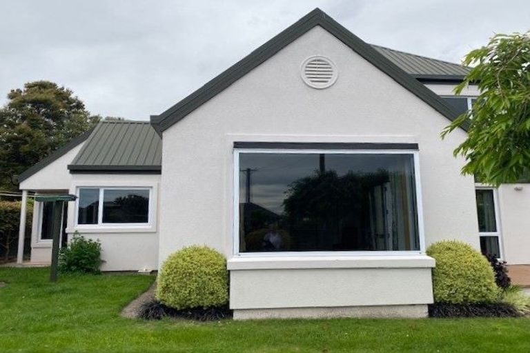 Photo of property in 68 Balrudry Street, Avonhead, Christchurch, 8042