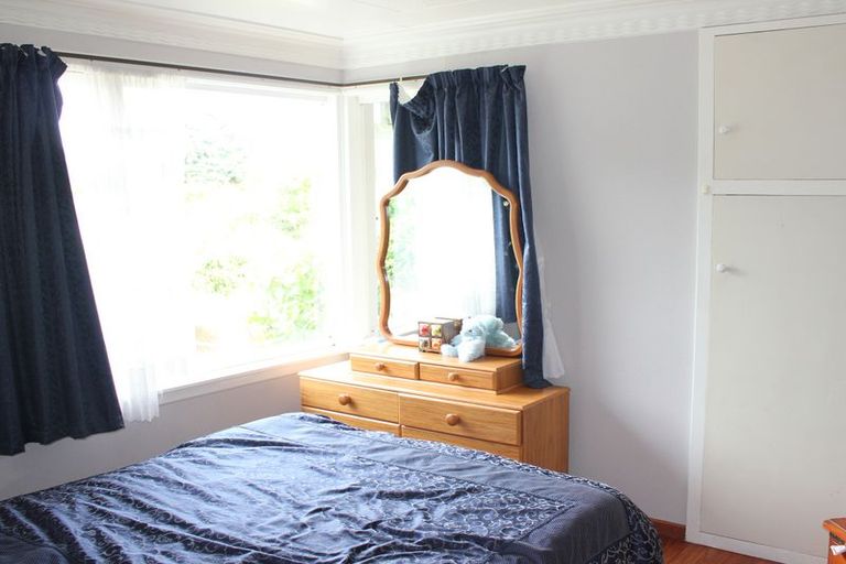 Photo of property in 17 Weston Road, Holmes Hill, Oamaru, 9401