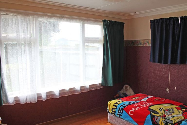 Photo of property in 17 Weston Road, Holmes Hill, Oamaru, 9401