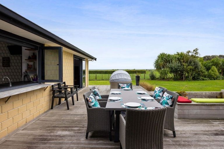 Photo of property in 164 Brown Road, Brixton, Waitara, 4382