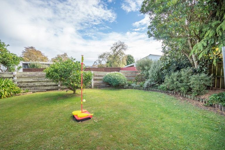 Photo of property in 86 Ruamahanga Crescent, Terrace End, Palmerston North, 4410