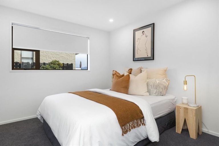 Photo of property in 15 Oregon Drive, Kelvin Heights, Queenstown, 9300